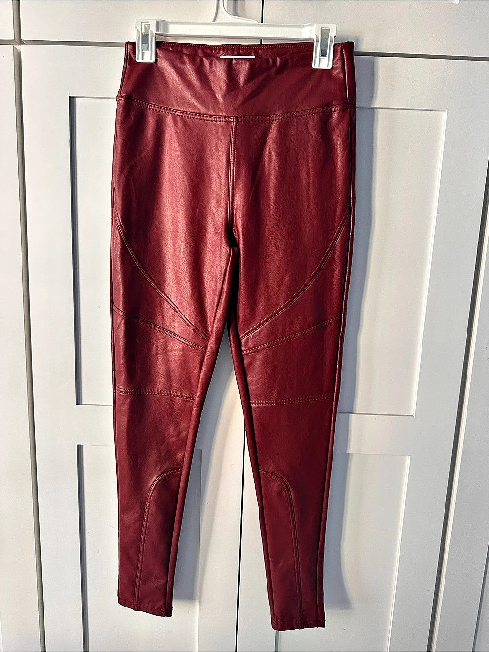 Popular 21 Faux Leather Leggings Red Large Like New